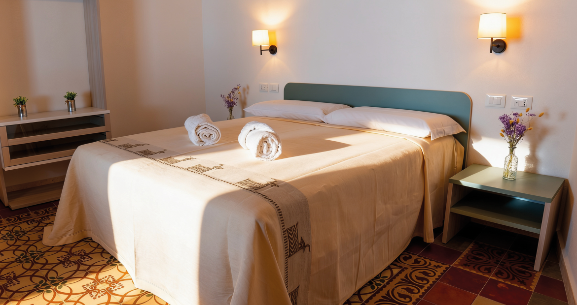 05-STANZA_ROOM_CAMERA_DORMIRE_TRIULA_VILLA_GUEST_HOUSE_OROSEI_SARDEGNA_ANTICO_GRANAIO_WINE_BAR_CAMERE_VACANZA_SPIAGGE_MARE_ESTATE_